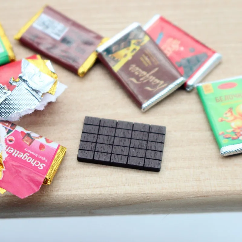 4Pcs Dollhouse Mini Chocolate  - огляд і ціна Chocolate Snack