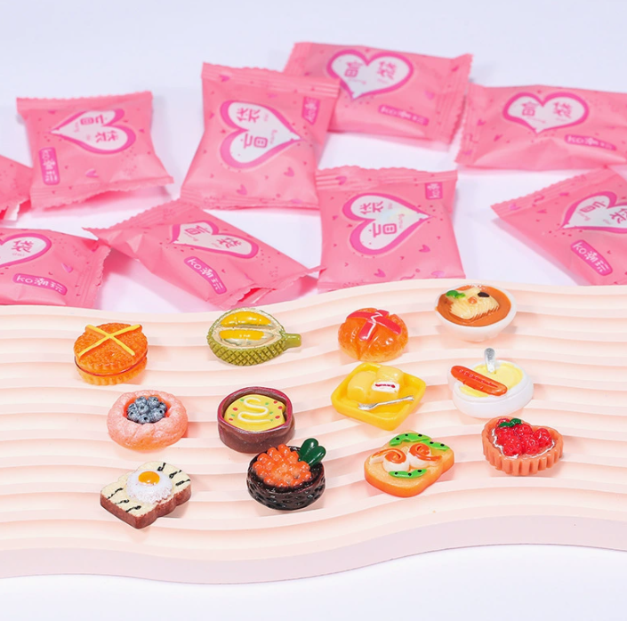 Random Style Bag Miniature Foo - огляд і ціна Food Snacks Drinks